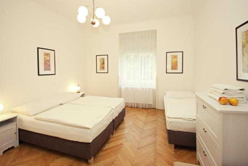 Prague Central Exclusive Apartments Экстерьер фото